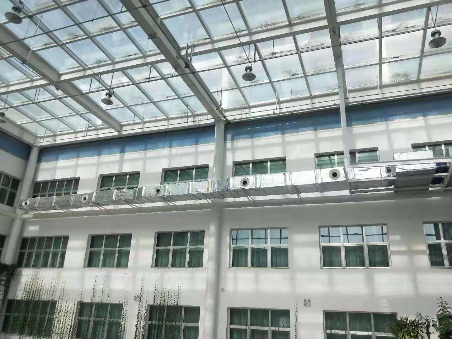 國投哈密實業有限公司-屋頂風機案例